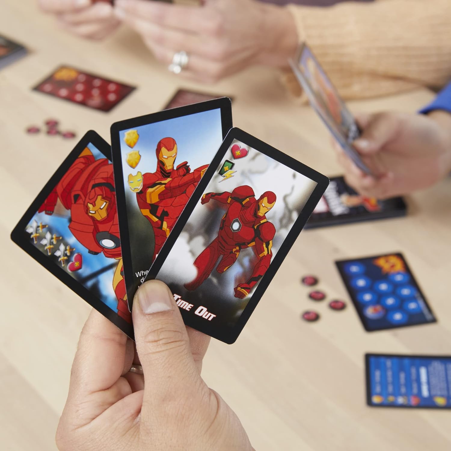 Hasbro Kid Gaming Marvel Mayhem Card Game, Featuring Marvel Super Heroes, Fun Game for Marvel Fans Ages 8+, Fast-Paced, Easy-to-Learn Game for 2-4 Players