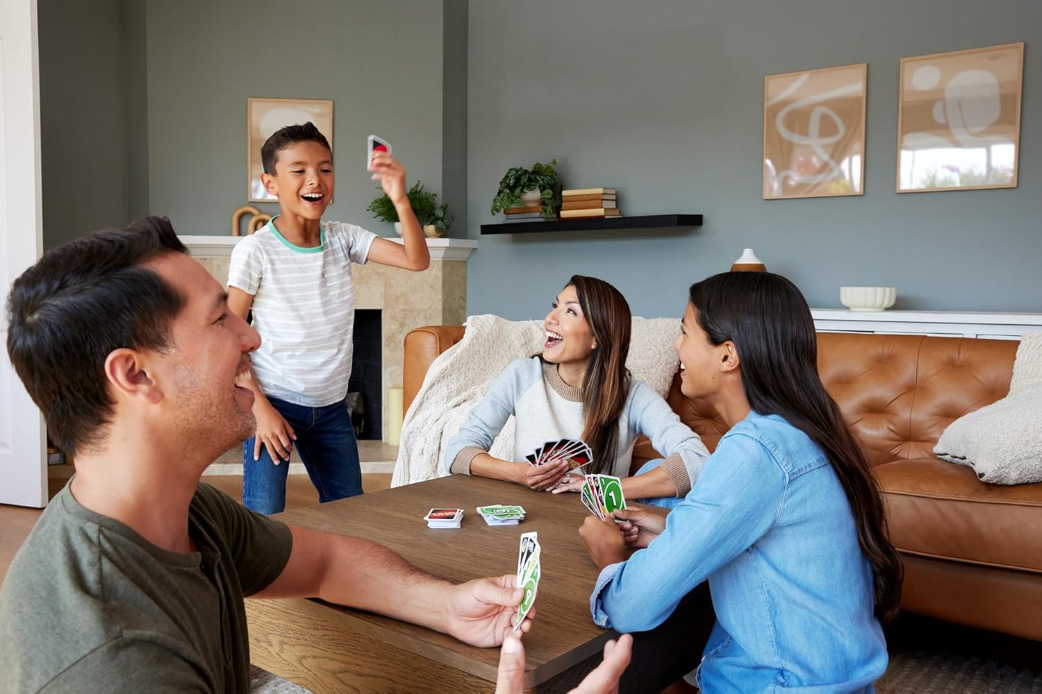 Mattel Uno Playing Card Game for 7 Yrs and Above for Adult,Set of 112 Cards, Multicolor