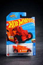 2025 Hot Wheels Pixel Shaker - Lets Race, Orange #138/250 HW Ride-Ons -