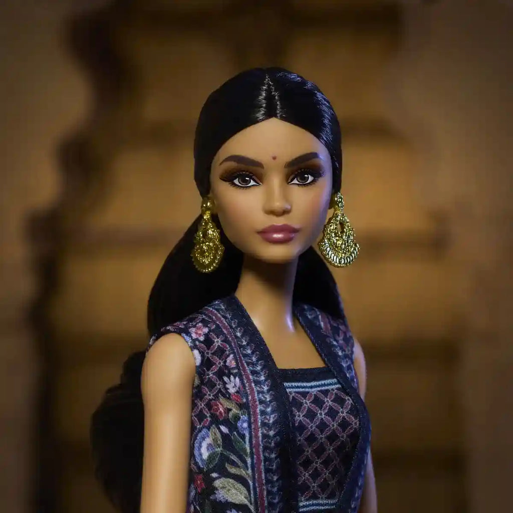 Barbie Diwali Anita Dongre Doll, 6Y+ - Barbie