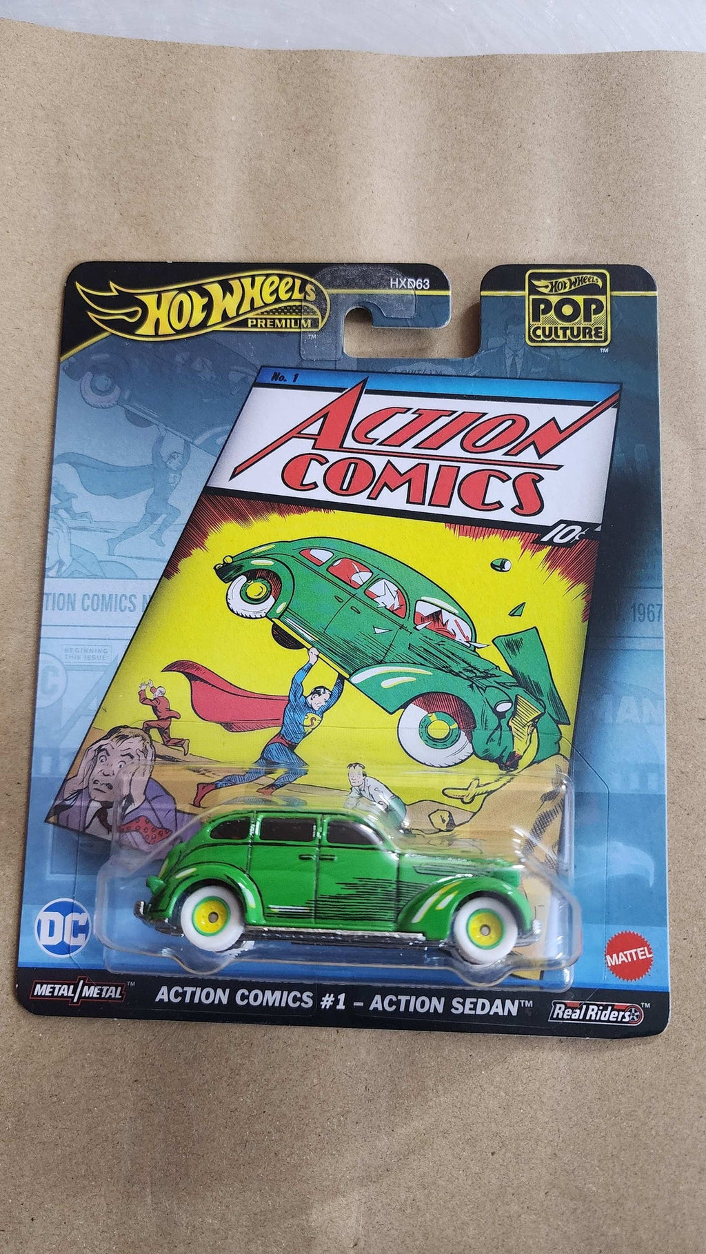 Hot Wheels Action Comics #1 Sedan, 1:64 Scale Die-Cast Replica from Popular Movie